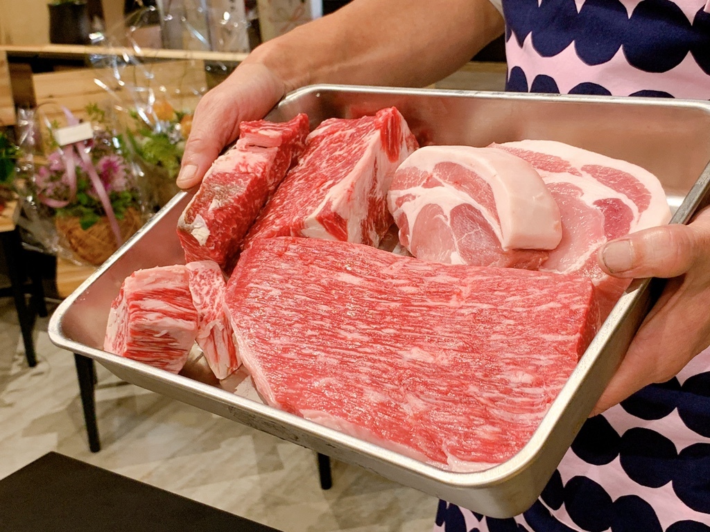 口コミ一覧 : 肉とワイン Jinen （ジネン） - 大津/ダイニングバー [食べログ] 肉とワイン Jinen (大津/ダイニングバー)