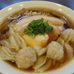 らぁ麺 紫陽花 -  醤油わんたん麺 