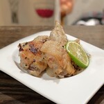 トリワイン ＰＩＫＯＳＨＨＨＵ - 手羽先の夏風マリネ