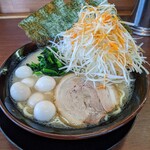 横浜家系ラーメン なるは家 - 