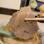 四季の千成 - 四季の千成＠青森　細めんの中華そば・ワンタン入り　チャーシュー