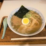 四季の千成 - 四季の千成＠青森　細めんの中華そば・ワンタン入り（770円）