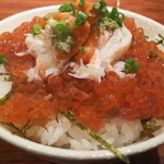灼味噌らーめん 八堂八 - 週末限定飯 新物自家製イクラ飯 500円、イクラと蟹と内子が入った一杯、限定15食になります