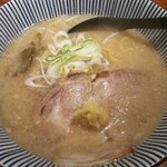 灼味噌らーめん 八堂八 - 味噌らーめん 800円