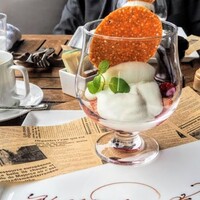 グランド キッチン - ヨーグルトとフルーツの果樹園仕立て