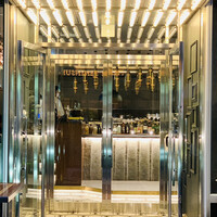 TexturA - チャイニーズ料理店とは思えないオシャレな玄関。
