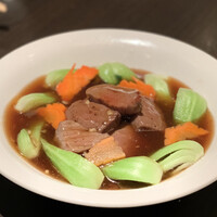 廣東料理 民生 ヒルトンプラザウエスト店 - 和牛のオイスターソース