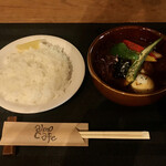 almocafe - チキンと野菜のスープカレー (税込 990円)