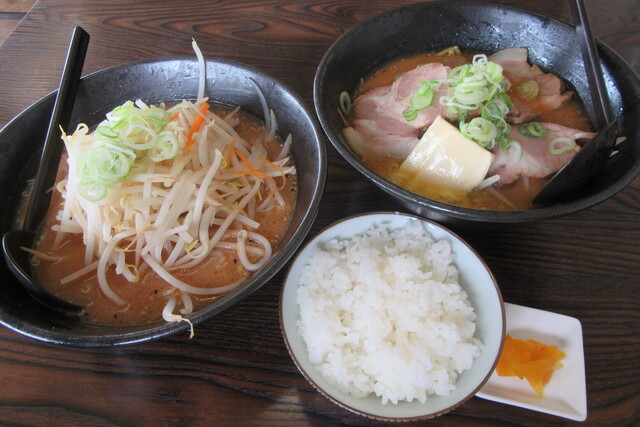 本日は 野菜増し の味噌ラーメンにライスを付けて お腹も満足 By むんじ らーめん うそだっぺー 宗道 ラーメン 食べログ