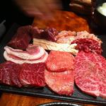 炭火焼ホルモン ぐう - 