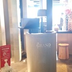 THE GRAND LOUNGE - 