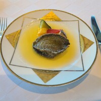 ラ・メール ザ クラシック - 鮑ステーキブールノワゼットソース。