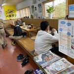 久留米ラーメン丸八 - 小上がり席