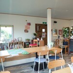 Kafe Yuru Rifu - 店内