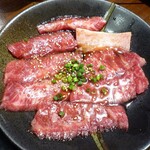 焼肉もとやま  - 神戸牛ｶﾙﾋﾞ