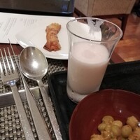 ロビーラウンジ 「マーブルラウンジ」 ヒルトン東京 - 