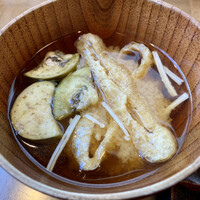 グリル ア ターブル - ランチの味噌汁(焼き茄子)