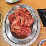 肉料理 はなぞの園 - 