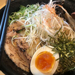 八頭龍 バイパス店 - かつおレッド