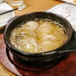 北海道イタリアン居酒屋 アザバルバンバン - ナンやらアヒージョ？