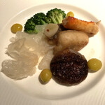 皇家龍鳳 - タラバ蟹、白身魚と白木耳の塩炒め