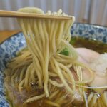 ラーメン イッケン - パスタのような麺です