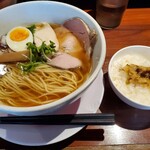 拳ラーメン - 