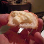 Vin樹亭 - ●●パンに乗せてはちみつをたらす。。