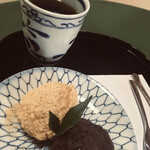 茶店　湊屋 - ドリンクはコーヒーか紅茶か選べます。