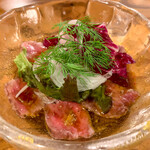 英屋 - 土佐黒毛和牛 肉ももカルパッチョ
