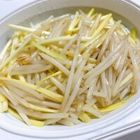 筑紫樓 銀座店 - ①黄ニラともやしの炒め2000円