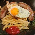 BAR KOTATSUYA - 極太自家製ソーセージ 1,180円