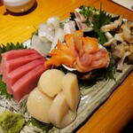 やすけ - 刺身の盛り合わせ