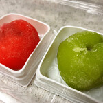 Seikou Dou Sou Hompo - 左が柿、右が青梅