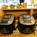 あわら温泉 ホテル八木 - 栗ご飯、大野阿難祖産契約栽培米炊き立てコシヒカリ