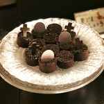 あわら温泉 ホテル八木 - 黒ごまショコラ