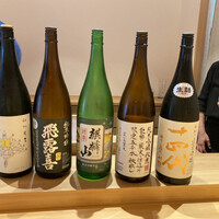 鮨 こだん - ズラリと並んだ本日のオススメ♡日によって変わります。