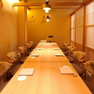 宴会個室/完全個室（壁・扉あり）/7名様～18名様

