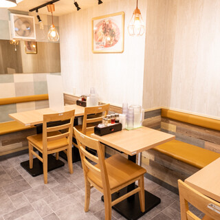 3 minutes walk from Kitasenju station! Open daily until 3am