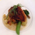 ホロホロ鶏の焦がしバターソース