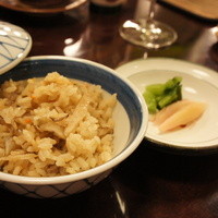 ざくろ 銀座店 - 炊き込みご飯、香物