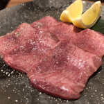 焼肉ホルモン 青一 - 