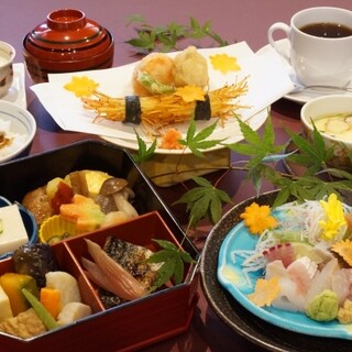 6月1日より夏限定 食限定 ちょっとリッチに本格的な贅沢和食ランチ こんび贅沢膳 居酒屋鮮道 こんび 天王寺 居酒屋 食べログ 6月1日より夏限定 食限定 ちょっとリッチに本格的な贅沢和食ランチ こんび贅沢膳 居酒屋鮮道 こんび 天王寺 居酒屋 食べログ