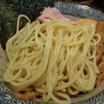 煮干し中華そば 一剣 - 麺