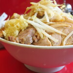 ラーメン二郎 - ラーメン小＋ニンニク多め＋青ネギ