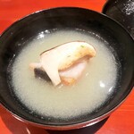 銀座 しのはら - お椀：松茸、赤甘鯛と新銀杏のすり流し