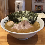 横浜家系ラーメン 黒帯 - 