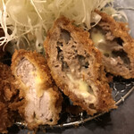 とんかつ若菜 - ヒレ&チーズ入りメンチカツ