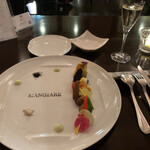 マンジャーレ - 