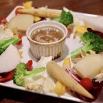 Magokura - いろいろ野菜のゴマーニャカウダ